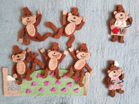 Five Little Monkeys Jumping On The Bed Play Set