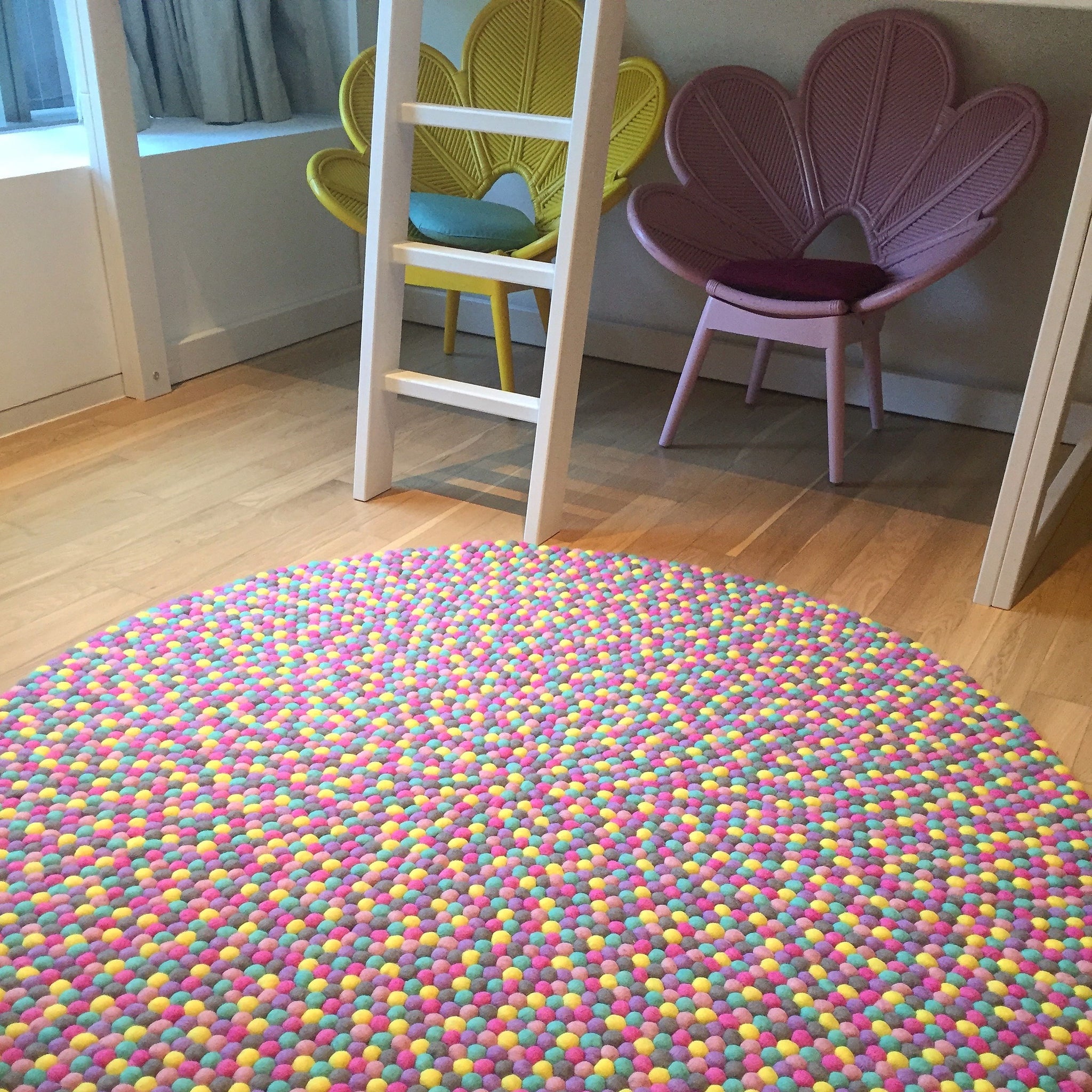 Felt Ball Rug - Bubblegum