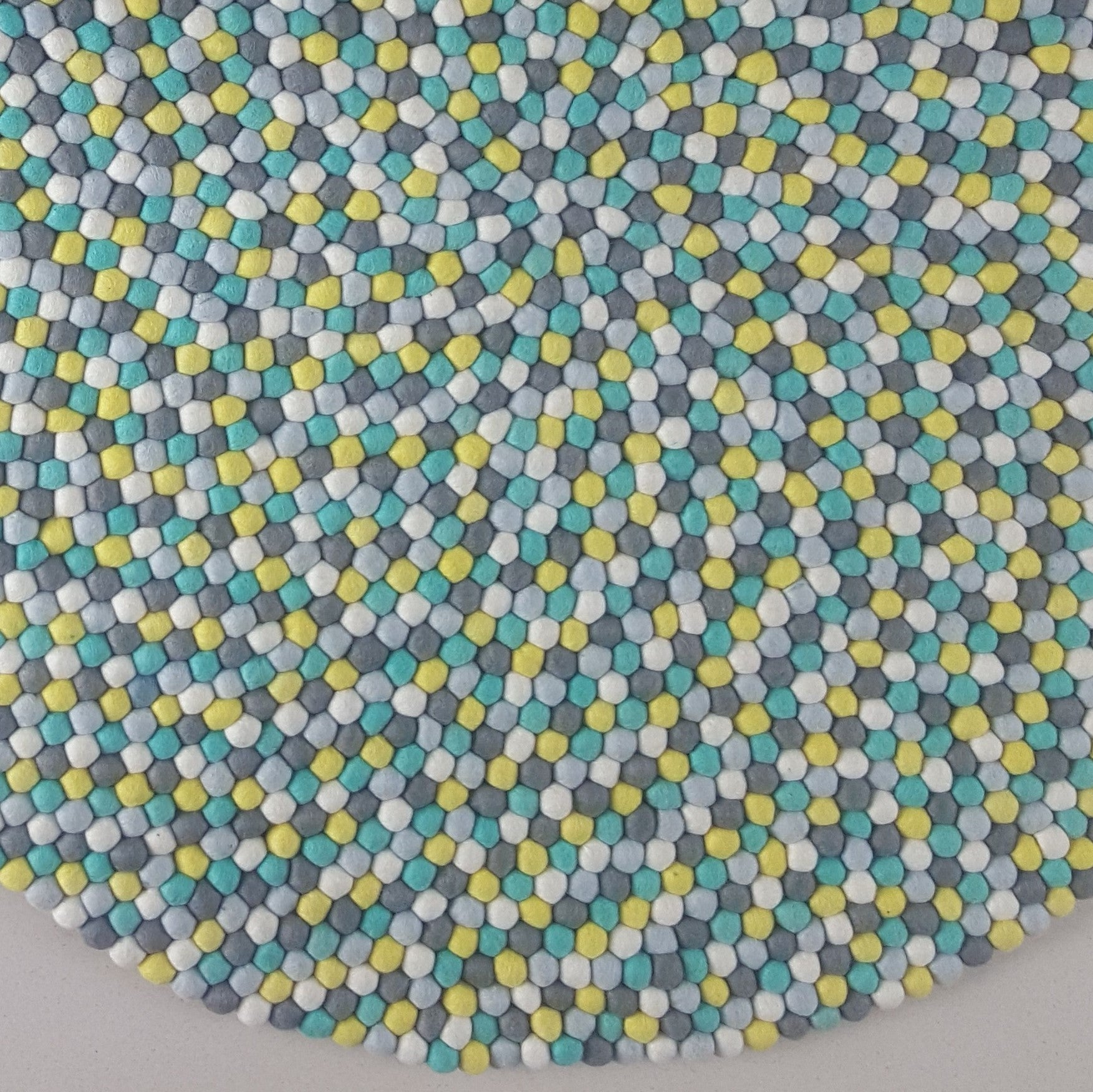 Felt Ball Rug – Citrus Blue