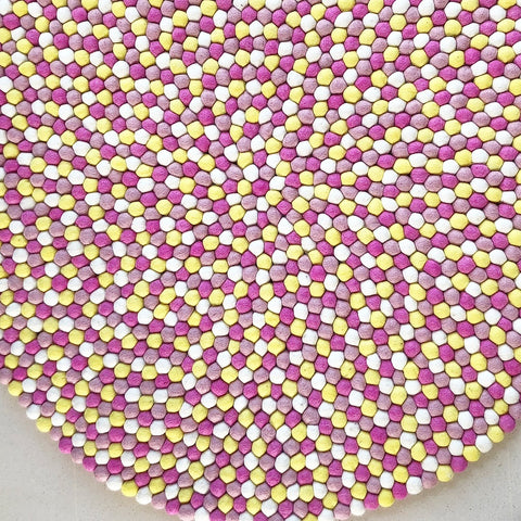 Felt Ball Rug – Luscious Lou