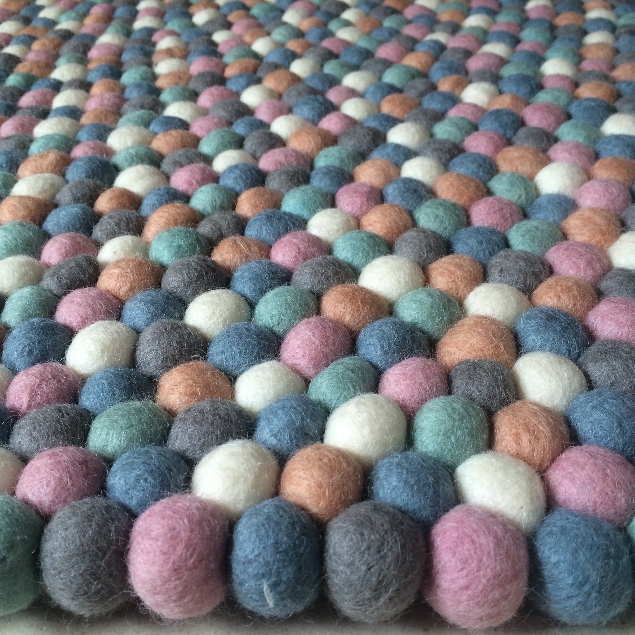 Felt Ball Rug – Misty Dreams