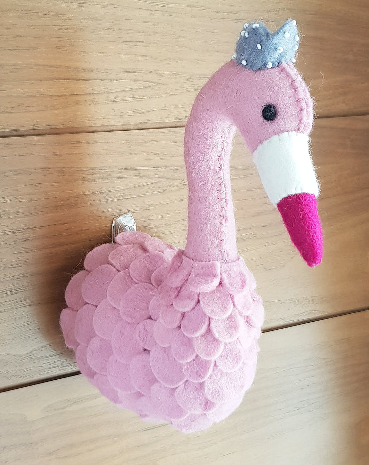 Miss Flammy - The Flamingo