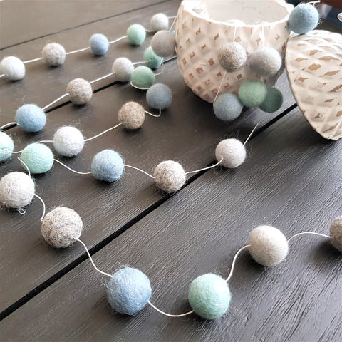 Felt Ball Garland - Neptune