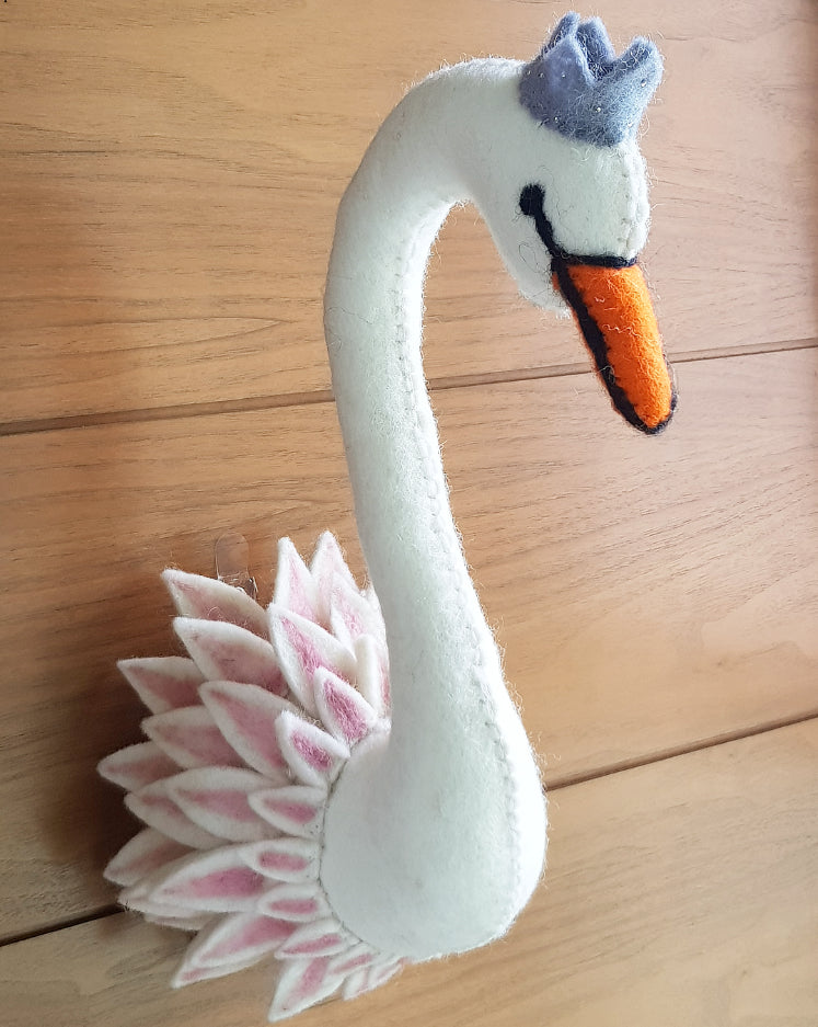 Princess Pippa - The Swan
